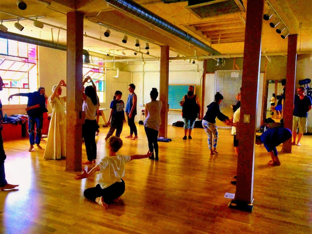 Ceremonial Constellations - Ceremonial Constellation work is a methodology developed by Yunuen since 2018 in an LA art residency and experienced by 23 groups worldwide. This work adapts long-term commitments to indigenous medicine pathways into embodied constellation practice for individuals and groups.